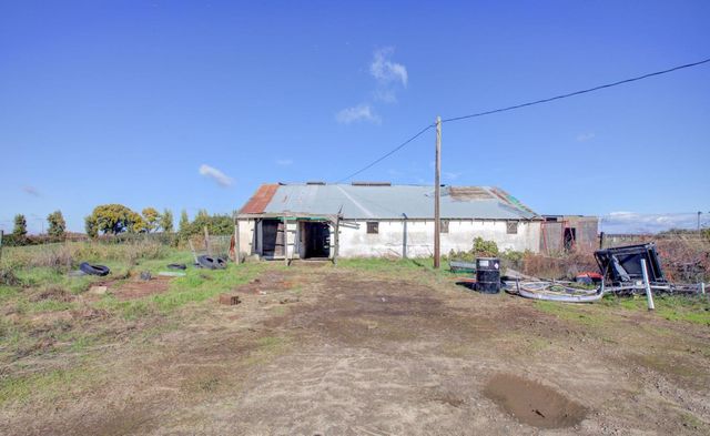 1712 Wellsford Rd, Modesto, CA 95357