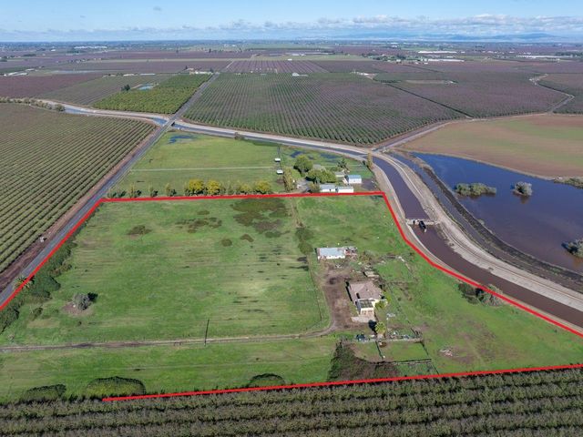 1712 Wellsford Rd, Modesto, CA 95357