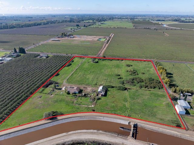 1712 Wellsford Rd, Modesto, CA 95357