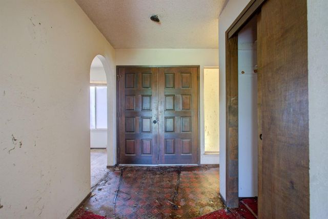 1712 Wellsford Rd, Modesto, CA 95357