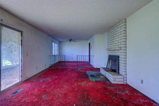 1712 Wellsford Rd, Modesto, CA 95357