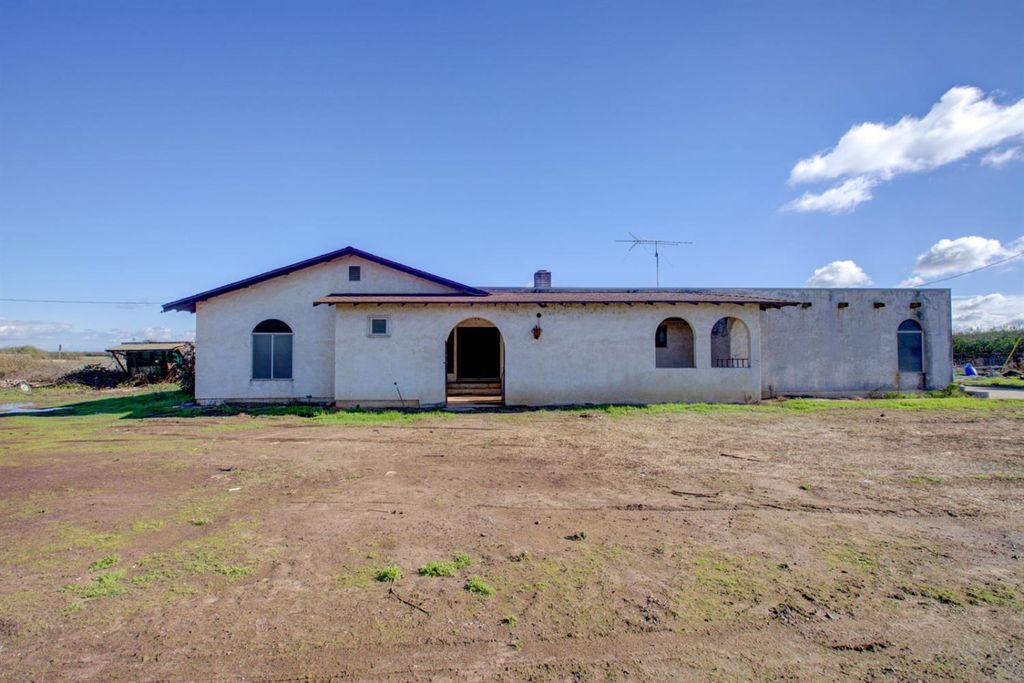1712 Wellsford Rd, Modesto, CA 95357