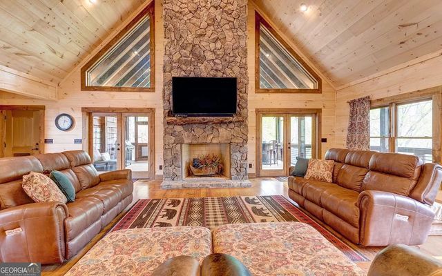 380 Biguns Boulevard, Talking Rock, GA 30175