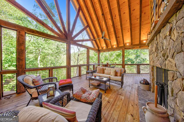 380 Biguns Boulevard, Talking Rock, GA 30175