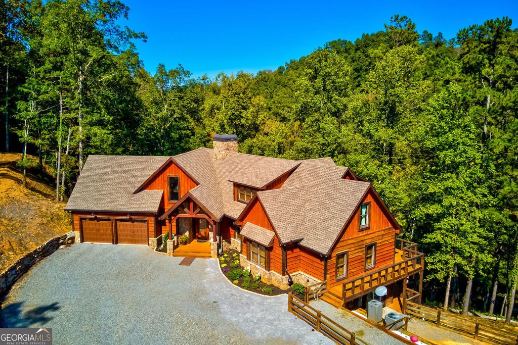 380 Biguns Boulevard, Talking Rock, GA 30175