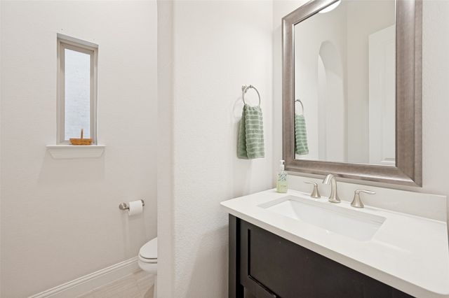 321 Park Hill Lane, Grapevine, TX 76051