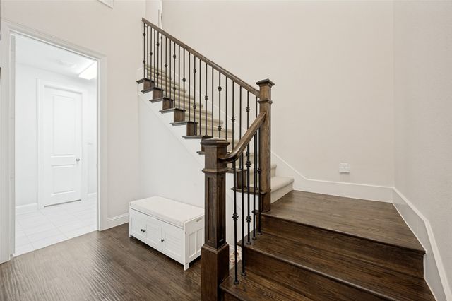 321 Park Hill Lane, Grapevine, TX 76051