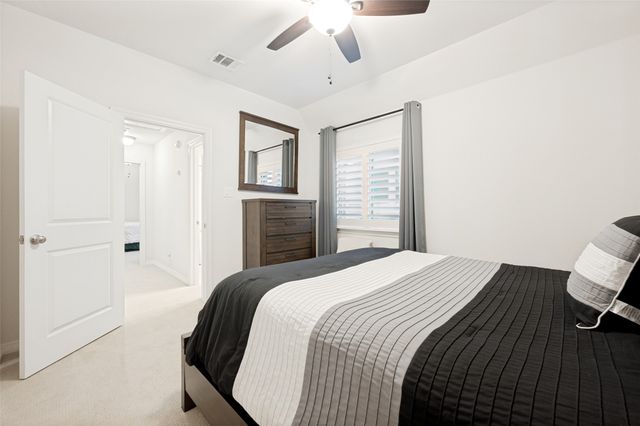 321 Park Hill Lane, Grapevine, TX 76051