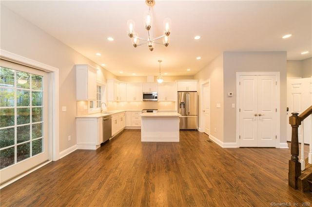 68 Anderson Street A, New Haven, CT 06511
