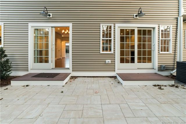 68 Anderson Street A, New Haven, CT 06511