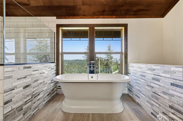 161 NE Belfair View Road, Belfair, WA 98528