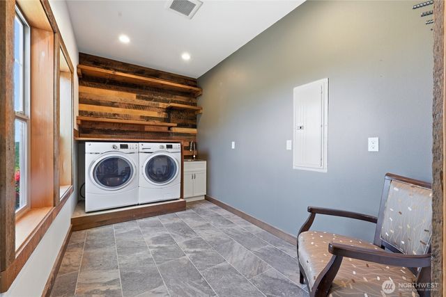 161 NE Belfair View Road, Belfair, WA 98528