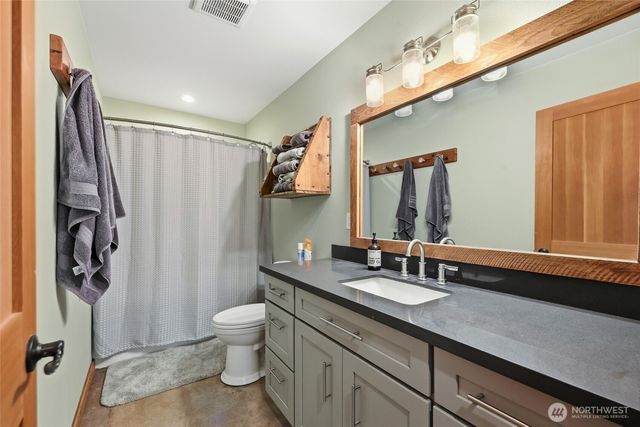 161 NE Belfair View Road, Belfair, WA 98528