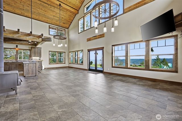161 NE Belfair View Road, Belfair, WA 98528