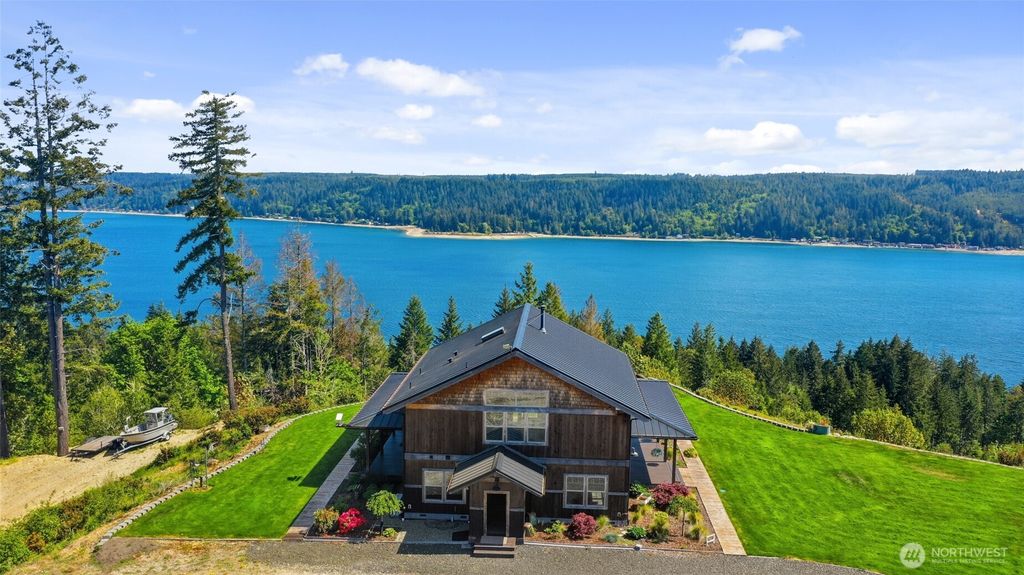 161 NE Belfair View Road, Belfair, WA 98528