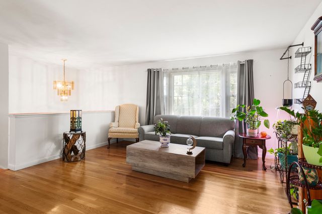 2 Ashland Street, Holliston, MA 01746