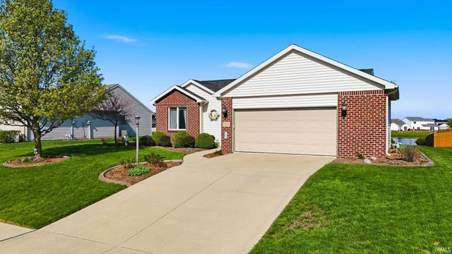 3232 Rivulet Run, Fort Wayne, IN 46818