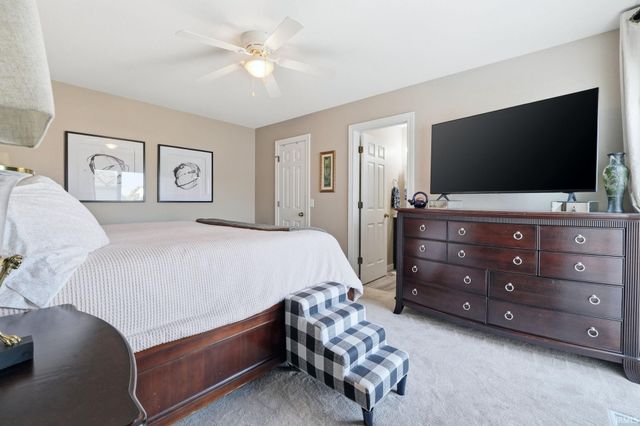 3232 Rivulet Run, Fort Wayne, IN 46818