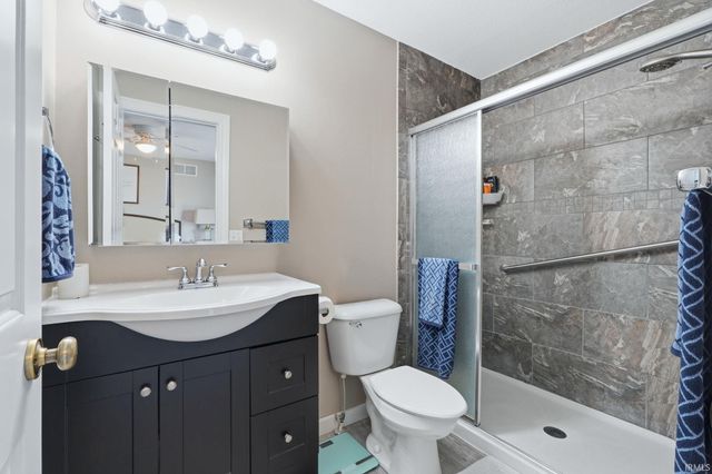 3232 Rivulet Run, Fort Wayne, IN 46818