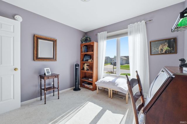 3232 Rivulet Run, Fort Wayne, IN 46818