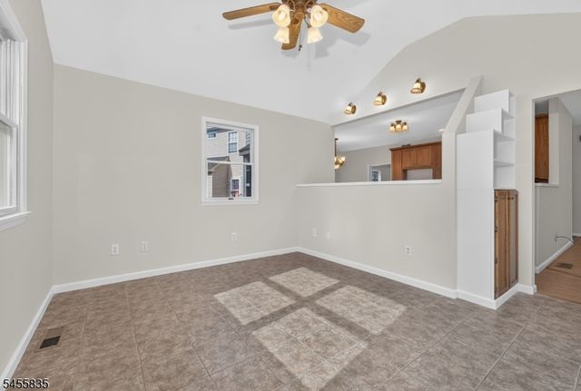 1304 Brian Circle, Greenwich Twp., NJ 08886