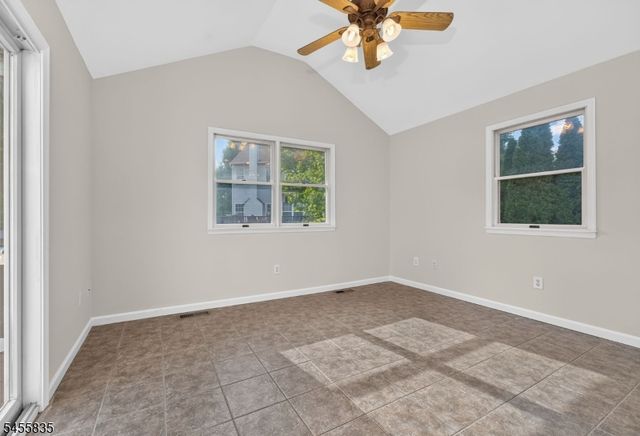 1304 Brian Circle, Greenwich Twp., NJ 08886
