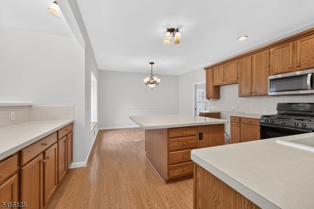 1304 Brian Circle, Greenwich Twp., NJ 08886
