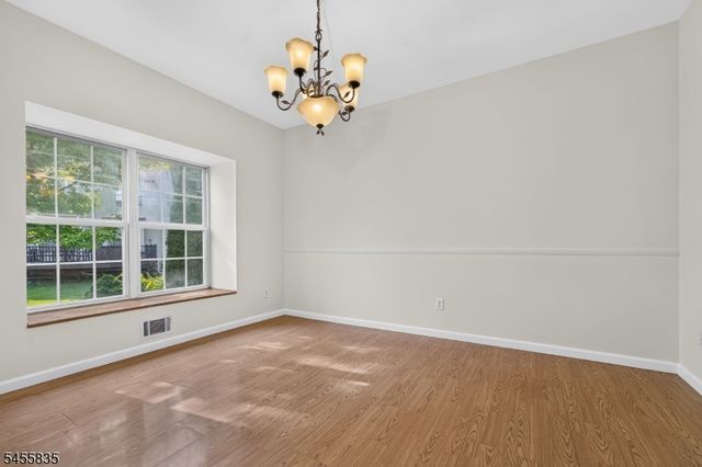 1304 Brian Circle, Greenwich Twp., NJ 08886