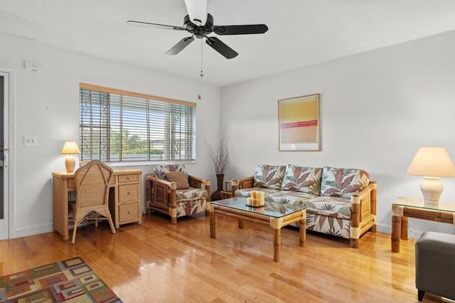 2170 NE 51st Court A21, Fort Lauderdale, FL 33308