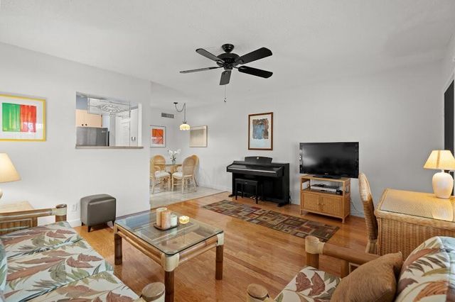 2170 NE 51st Court A21, Fort Lauderdale, FL 33308