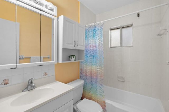 2170 NE 51st Court A21, Fort Lauderdale, FL 33308