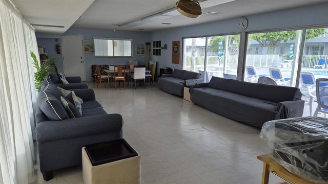2170 NE 51st Court A21, Fort Lauderdale, FL 33308