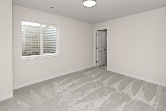 16542 Bentwood Drive, Urbandale, IA 50323