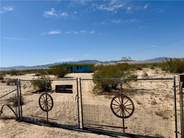 5045 Leila Lane, 29 Palms, CA 92277