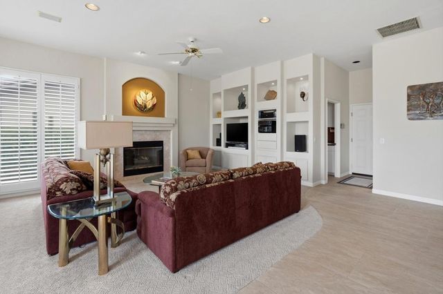 73198 Loma Vista Lane, Palm Desert, CA 92260