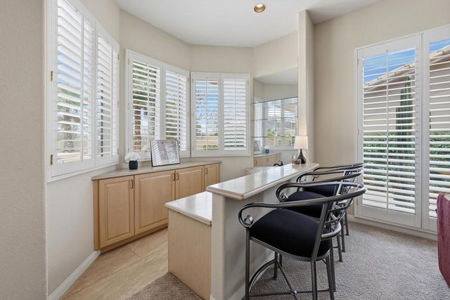 73198 Loma Vista Lane, Palm Desert, CA 92260