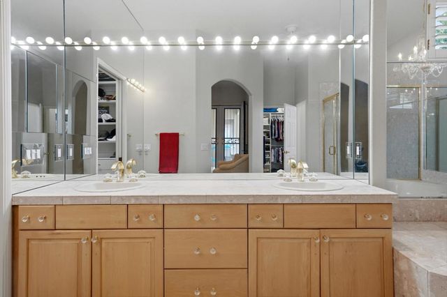 73198 Loma Vista Lane, Palm Desert, CA 92260