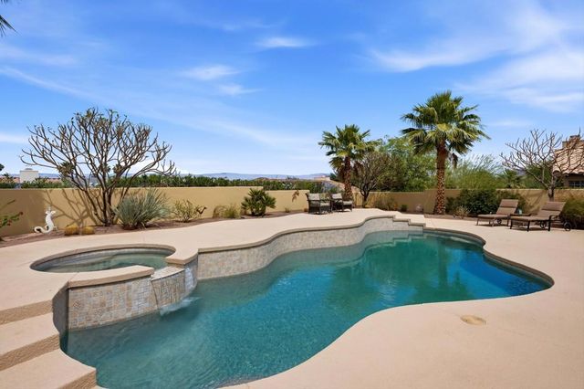 73198 Loma Vista Lane, Palm Desert, CA 92260