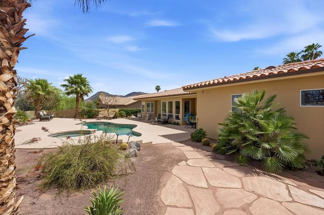 73198 Loma Vista Lane, Palm Desert, CA 92260