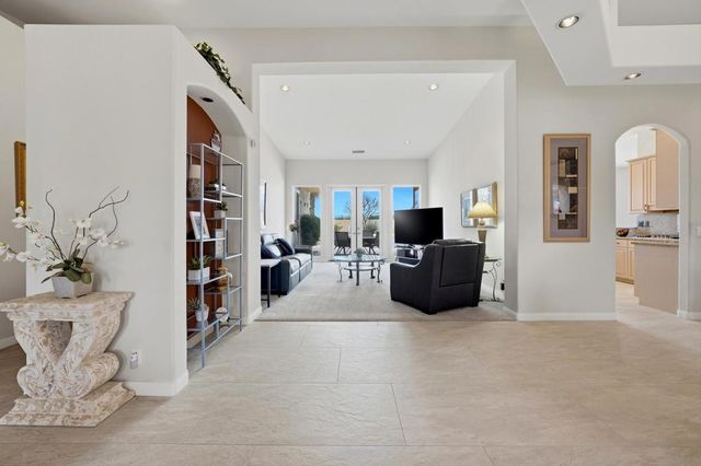 73198 Loma Vista Lane, Palm Desert, CA 92260