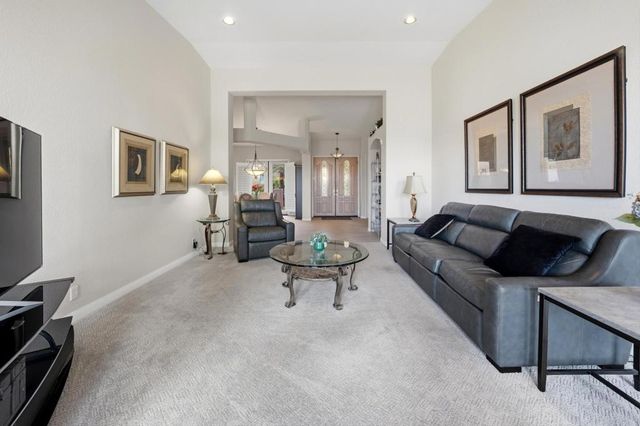 73198 Loma Vista Lane, Palm Desert, CA 92260