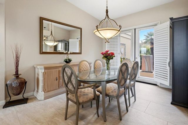 73198 Loma Vista Lane, Palm Desert, CA 92260
