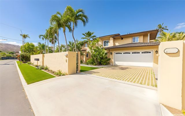 235 Portlock Road, Honolulu, HI 96825