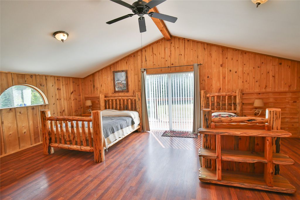 Image 29 of property listing at 32 Whitepine Creek Road, Trout Creek, MT 59874