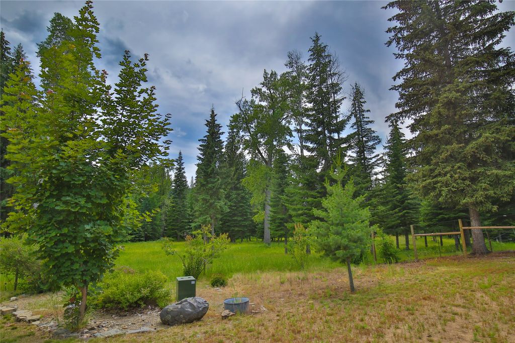 Image 46 of property listing at 32 Whitepine Creek Road, Trout Creek, MT 59874