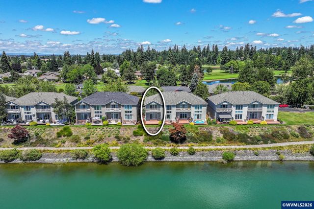 348 Crystal Springs Ln N, Keizer, OR 97303