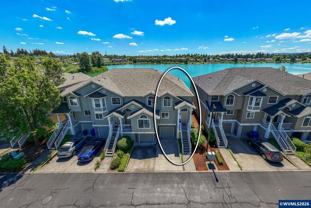 348 Crystal Springs Ln N, Keizer, OR 97303