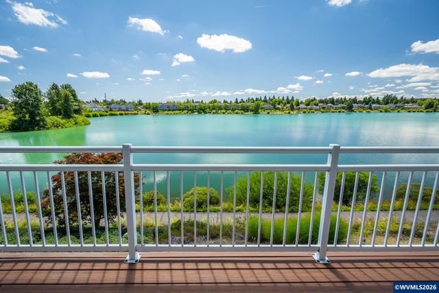 348 Crystal Springs Ln N, Keizer, OR 97303
