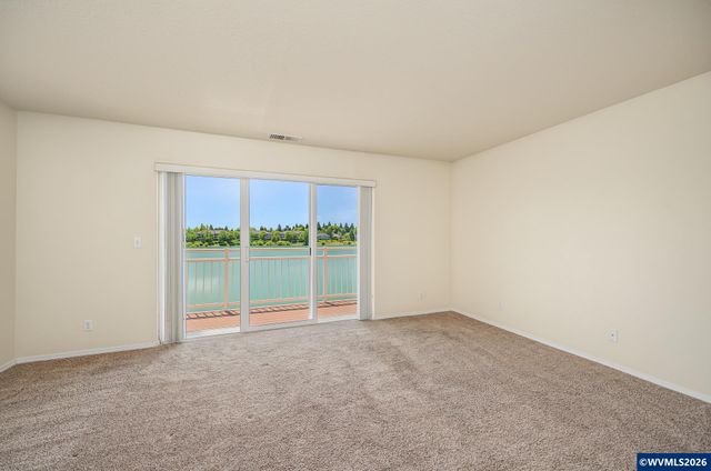 348 Crystal Springs Ln N, Keizer, OR 97303