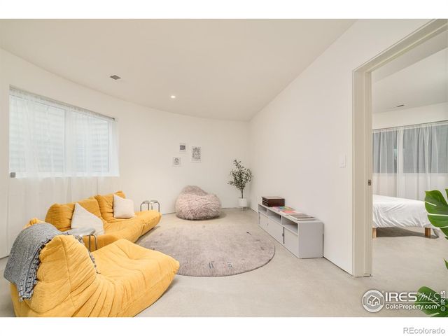 1675 Verbena Street, Denver, CO 80220